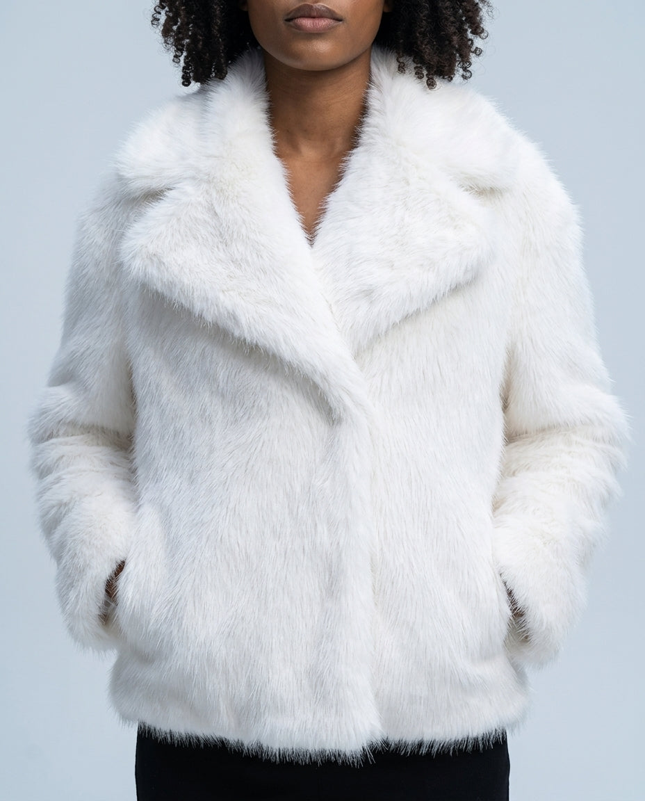 Women's Faux Fur Winter Coat – Plush Oversized Collar Elegant Jacket