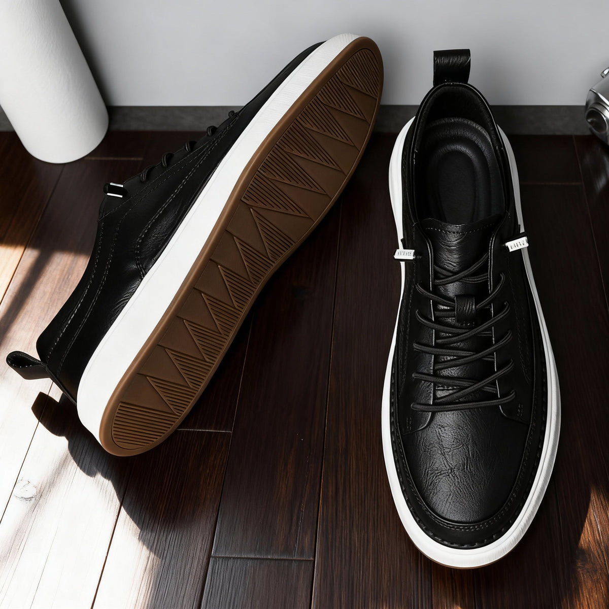 Men's Hand-Stitched Casual Sneakers – Padded Comfort Lace-Up Shoes