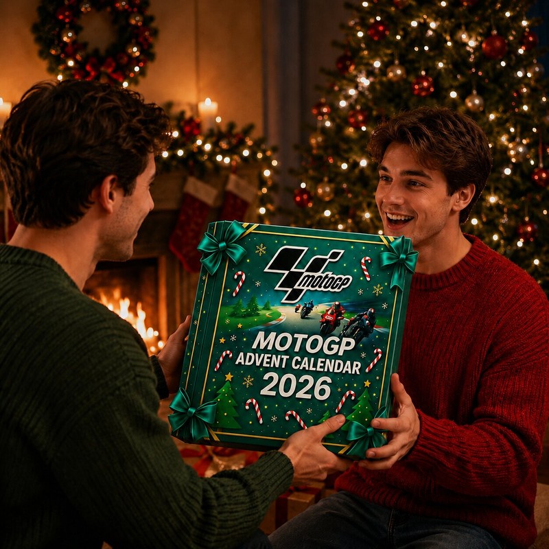 Colt | Superbike Racing Christmas Advent Calendar 2026 with 24 Motorcycle Ornaments