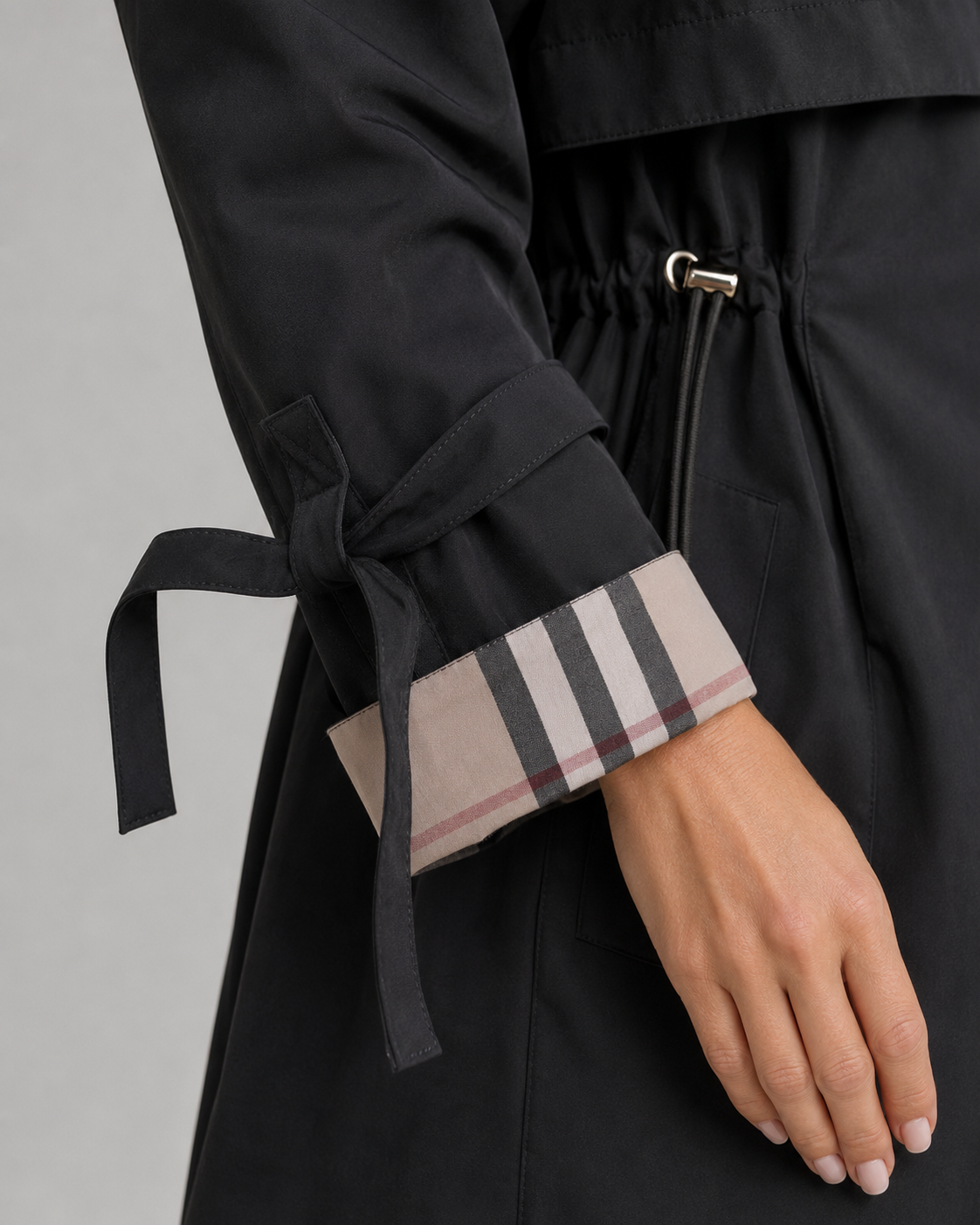 Women's Hooded Trench Coat with Plaid Lining – Zip Front Jacket with Adjustable Waist